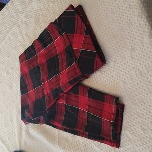 Torrid Red Plaid Mid Rise Premium Leggings 2R (2x)